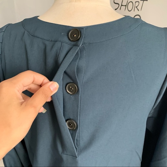 Lark & Ro | blouse size 10 - Picture 4 of 8